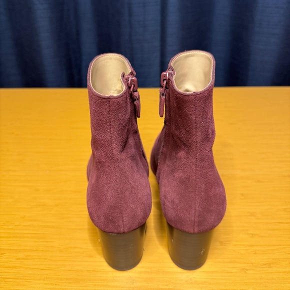 Stuart Weitzman Rylan Leather Ankle Boots - Picture 7 of 10